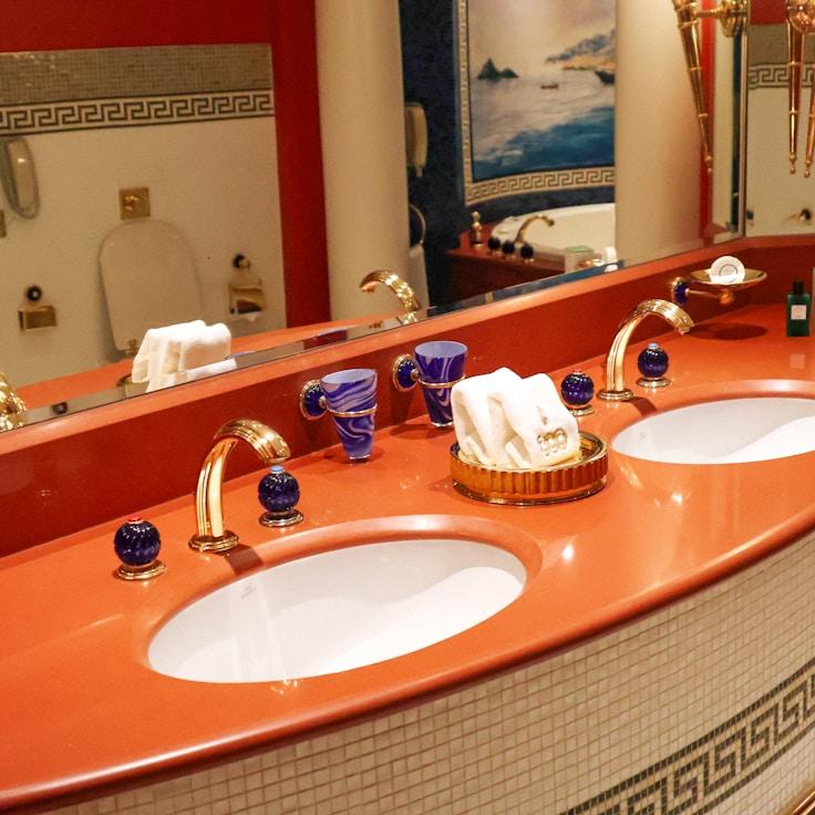 Expert plumbing crew